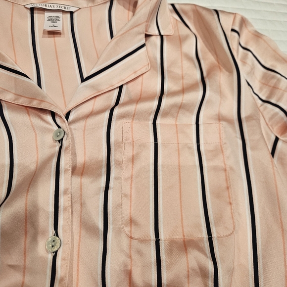 Victoria's Secret Pink Stripe Silky Pajama Romper Medium - Picture 4 of 8